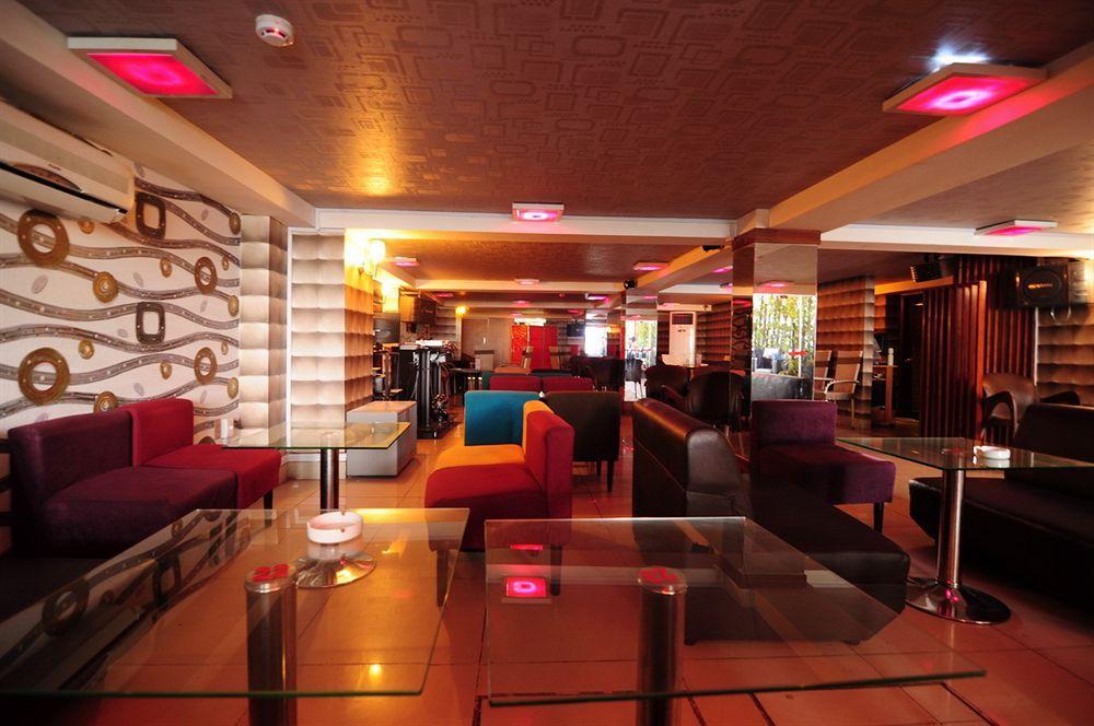 Phuoc Loc Tho 1 Hotel Хошимин Экстерьер фото